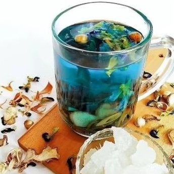 

Wedang Uwuh Biru Bunga Telang Jahe Kapulaga Cengkeh Kayu Manis Daun Pandan dll Minuman Herbal Rempah Kesehatan