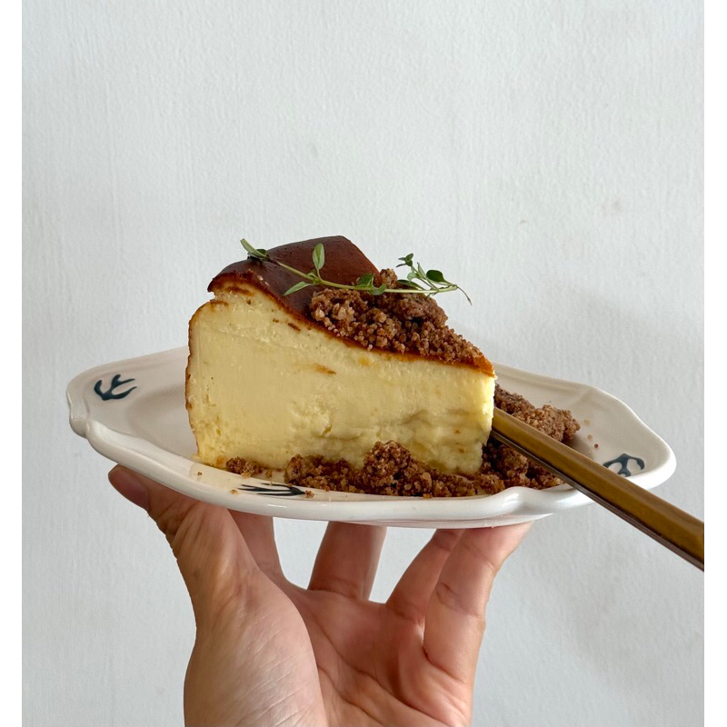 

SHU ARTISANS - Best Selling Burnt Cheese Cake per slice