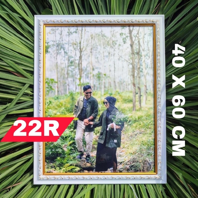 BINGKAI 22R (40X60) / BINGKAI FOTO 22R UKIR PUTIH LIS GOLD