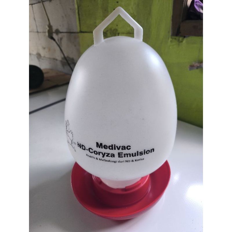 TRA 2 galom tempat minum ayam 5liter medion