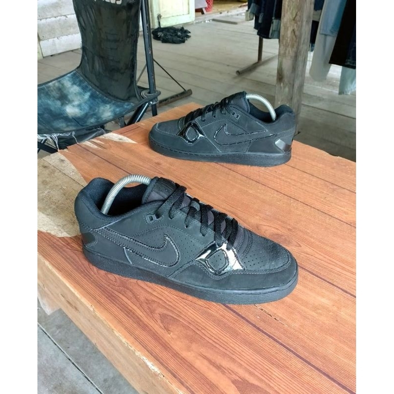 Nike son of force