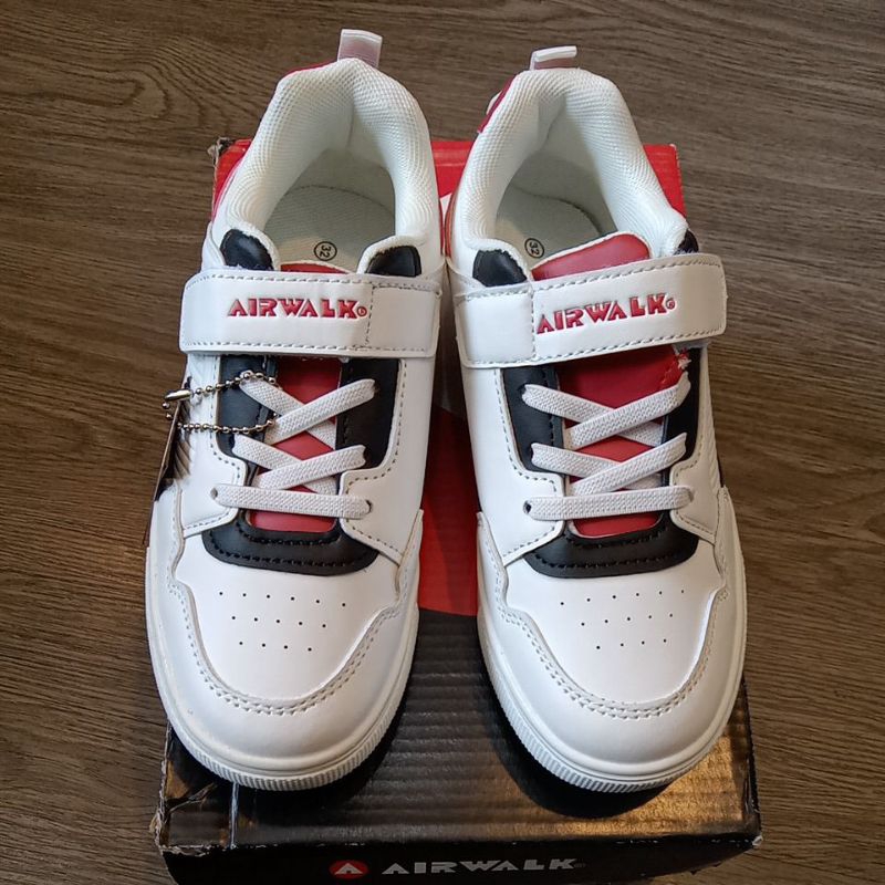 Sepatu Airwalk Bastia JR EX DISPLAY