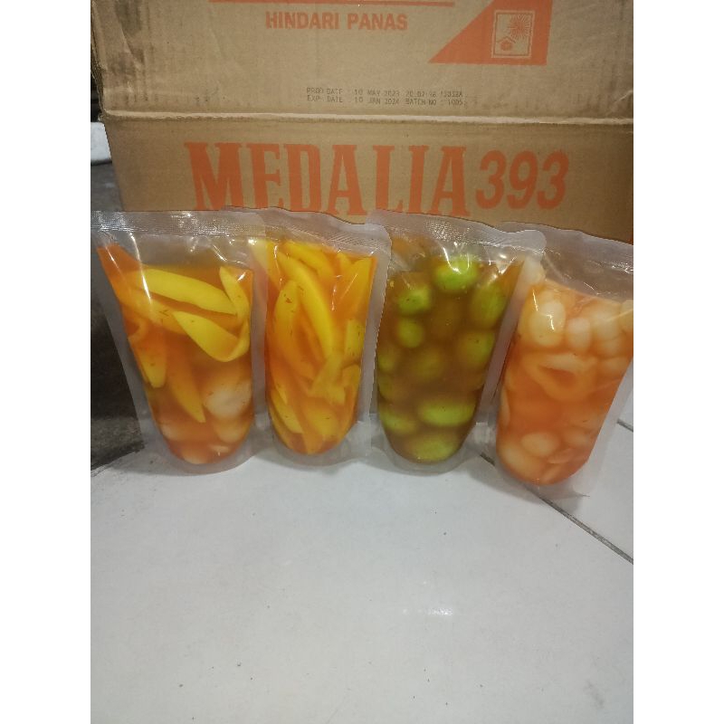 

asinan buah 400gr