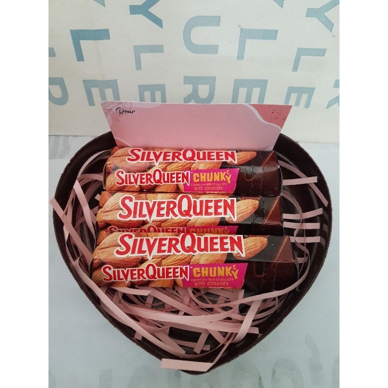 

SilverQueen Chunkybar Love