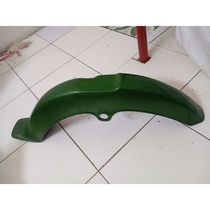 Slebor Spakbor Front Fender Yamaha V75 V80 Hijau