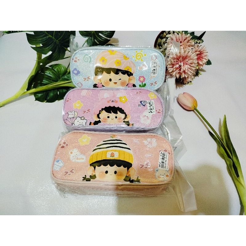 

Tempat pensil kain motif girl cute Glitter