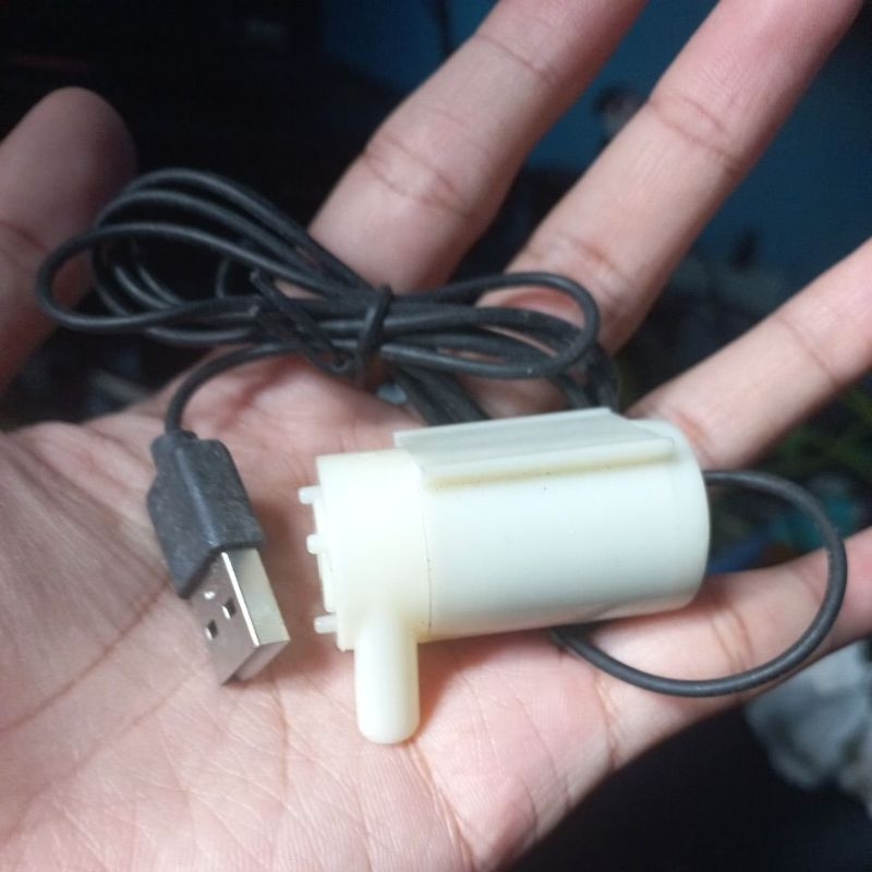 Pompa Air Mini Submersible Aquarium celup + USB Celup Akuarium