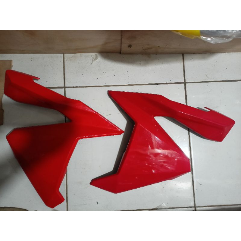 cover kiri kanan sayap kiri kanan vario led 125 PNP 150 merah 2015