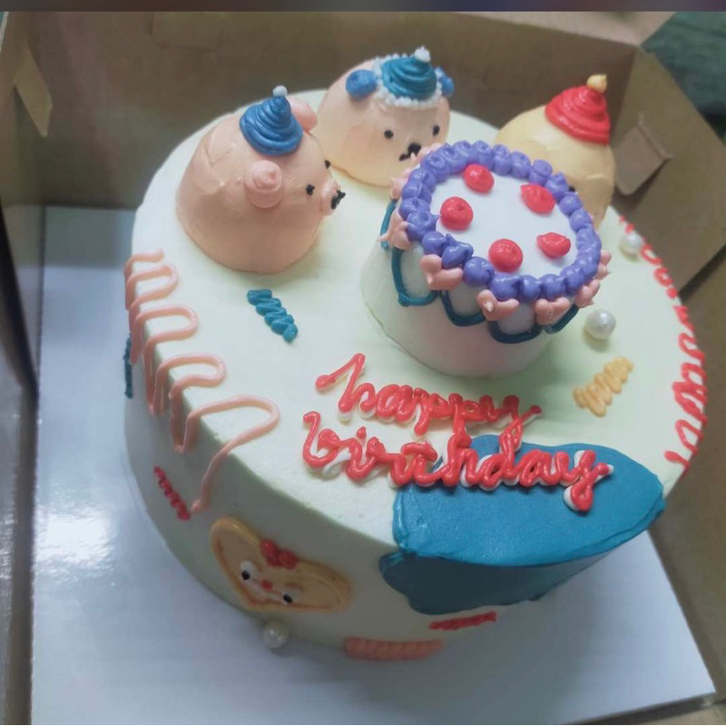 

CAKE CUSTOM BIRTHDAY CAKE JAKTIM