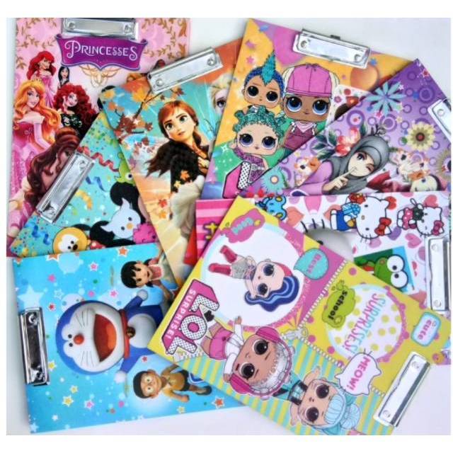 

Papan Ujian Clipboard Folio Karakter Perempuan dan Laki-laki / Papan Ujian Karakter / Papan Jalan