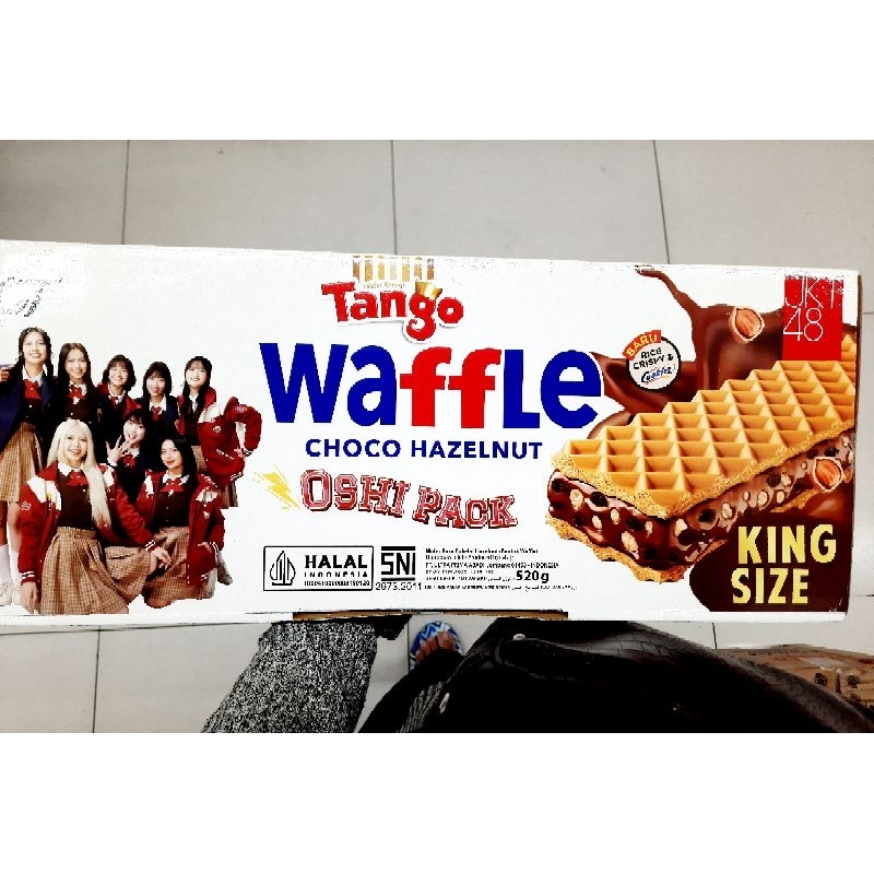 

TANGO Waffle King Size Edisi JKT48 520Gr