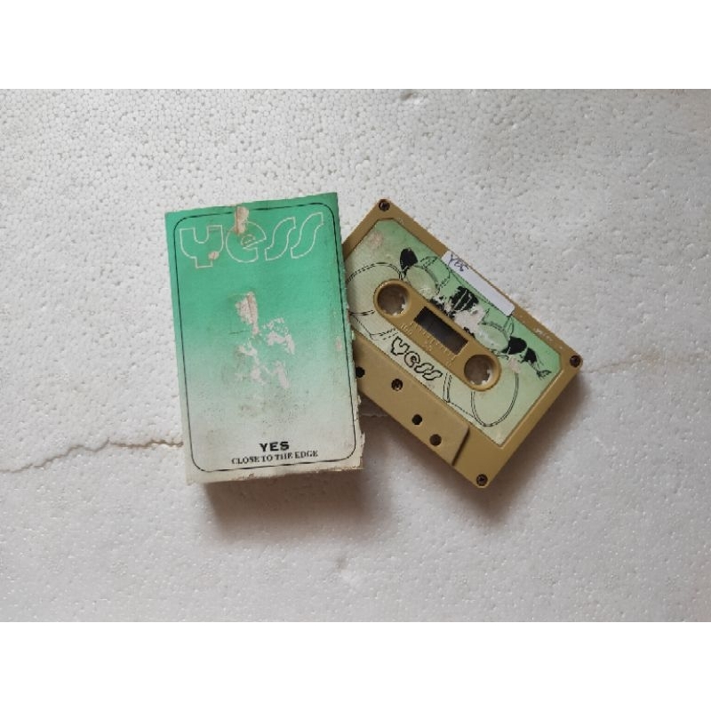 kaset pita jadul progressive rock YES close to the edge