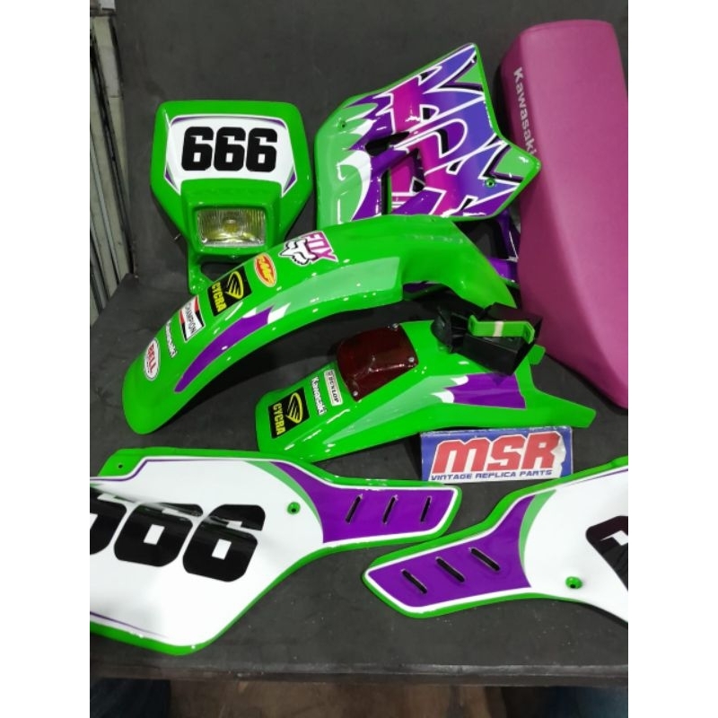 BODYSET KLX150 VINTAGE LOOK CUSTOM LENGKAP CAT DAN DECAL