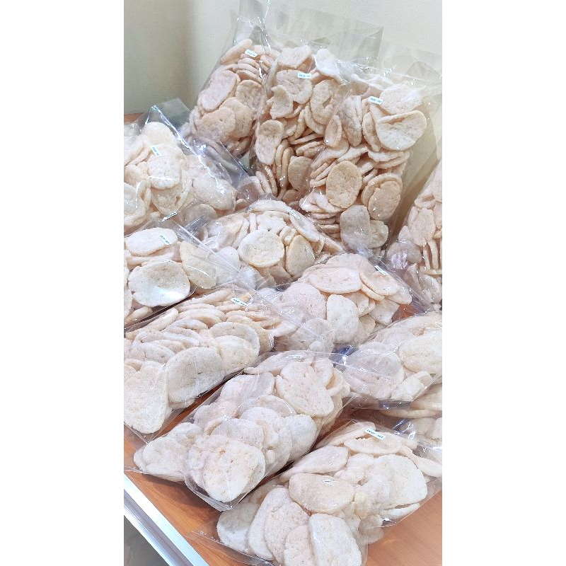 

Cemilan Krupuk Kerupuk Kemplang 100gr & 150gr