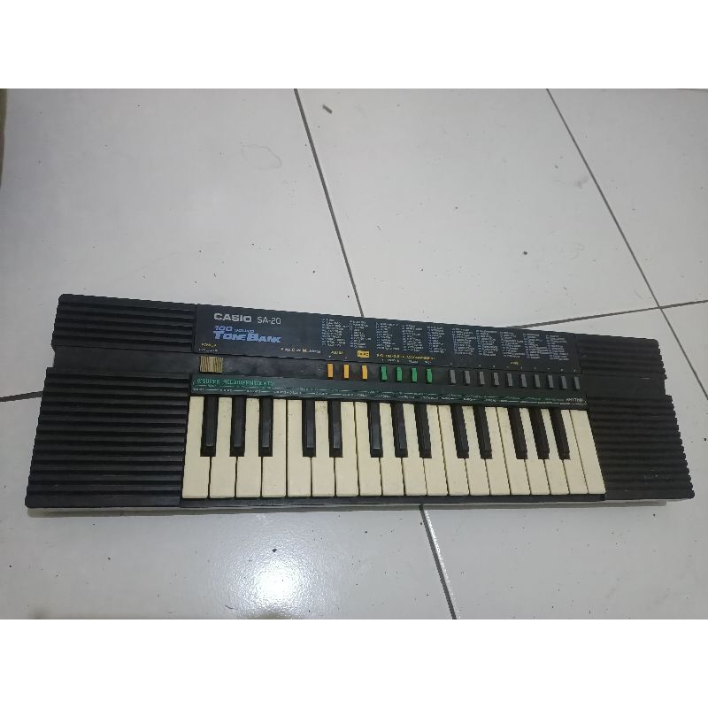 piano casio sa 20