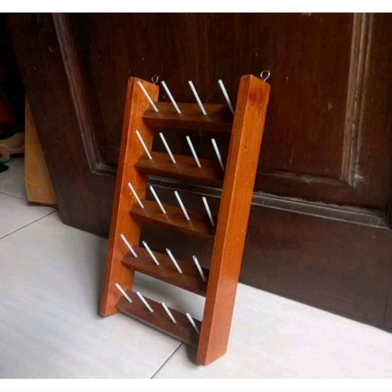 Rak Benang kayu /  Rak Spul Tempat Benang Jahit / Cantolan Benang Jahit