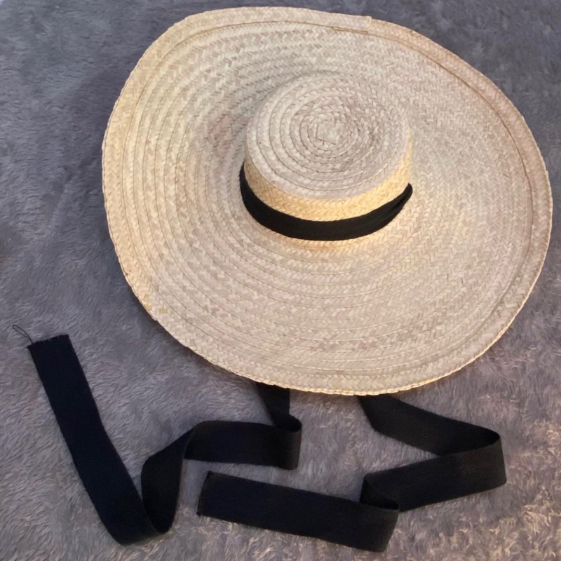 Preloved | Topi Pantai