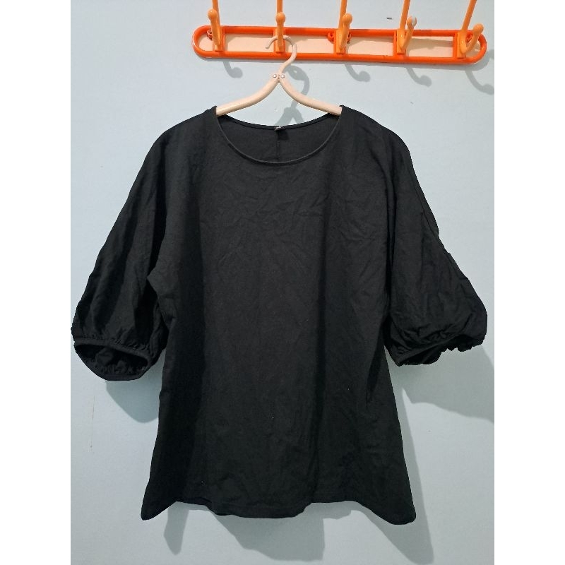 preloved atas uniqlo original