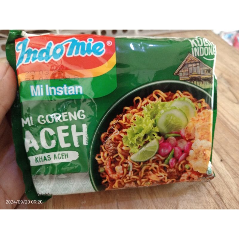 

INDOMIE GORENG //ACEH//KHAS ACEH