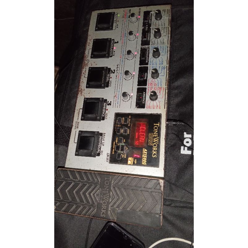 efek gitar korg Ax1500g