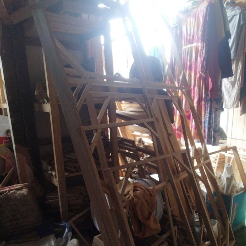 

span ukuran 100x150 ukuran kayu 2x3cm (per 5-10pcs) bisa request ukuran (ukuran genap)