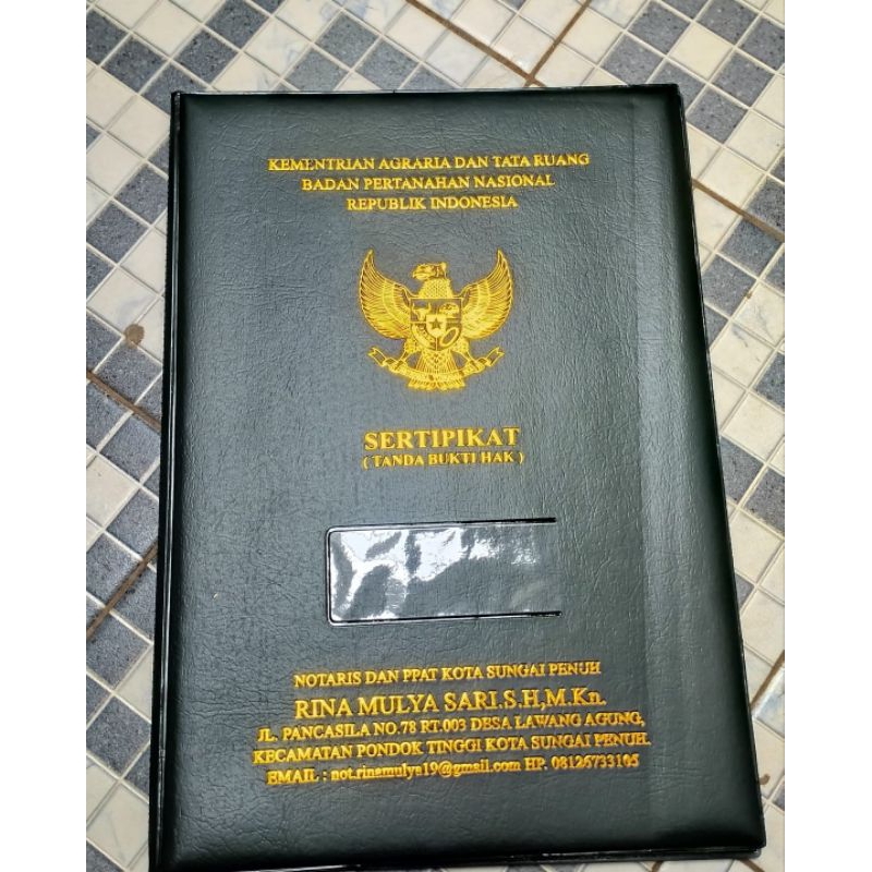 

Sampul sertifikat F4 model baru mudah simpel aman