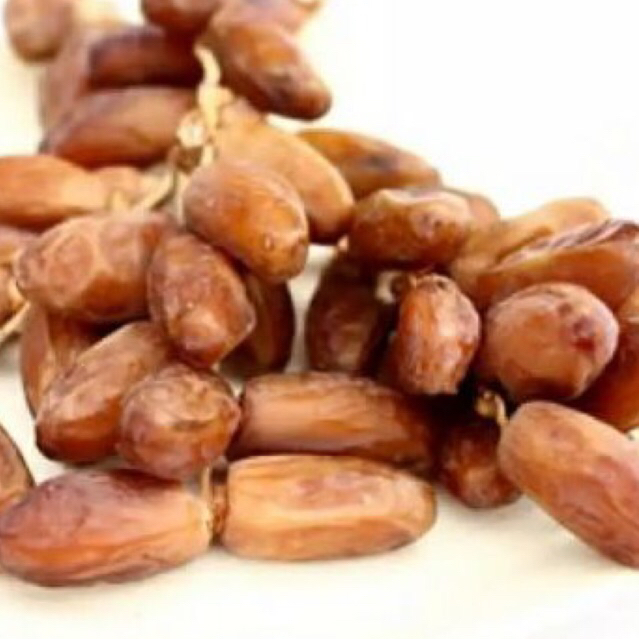 

Kurma Tunisia Tangkai 500 gram