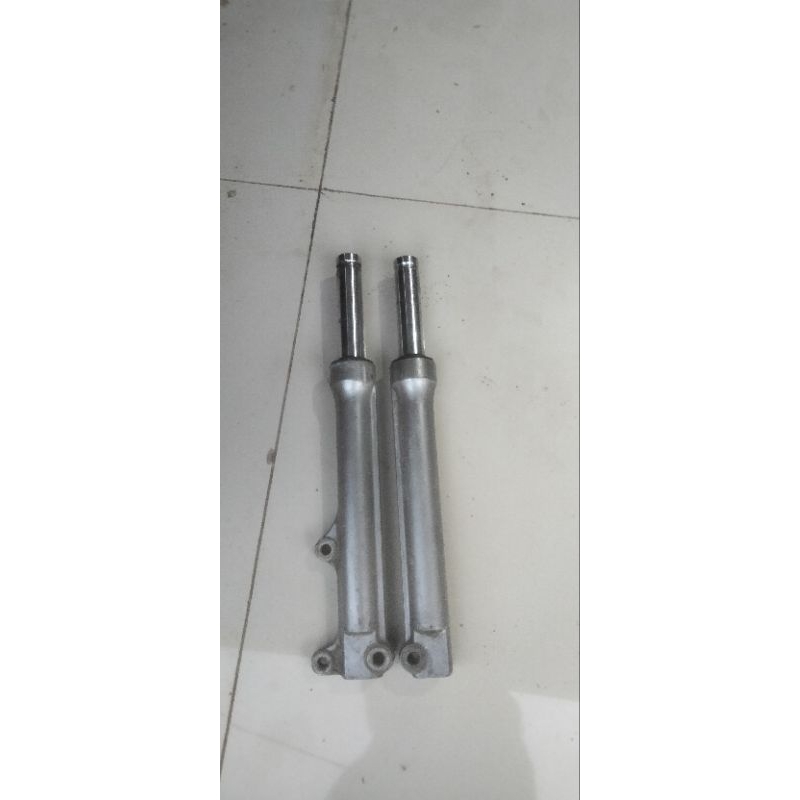 shock depan Fino injeksi 125 Mio m3