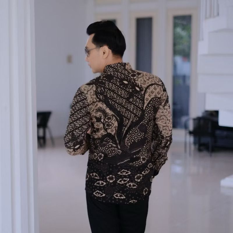 Batikku Motif ERLANGGA HITAM Kemeja Batik Pria Slimfit Lengan Panjang Lapis Furing Kemeja Batik Pria