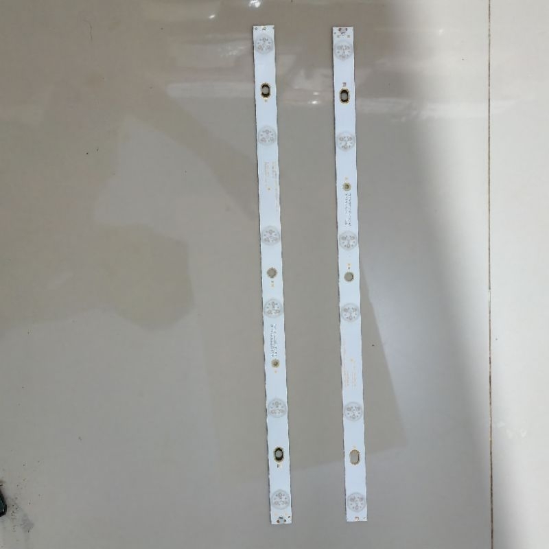 Lampu led /BL TV Led-LCD Polytron 24 inch 6 Mata cabutan dari tv Polytron (PLD24D123) original 100% 