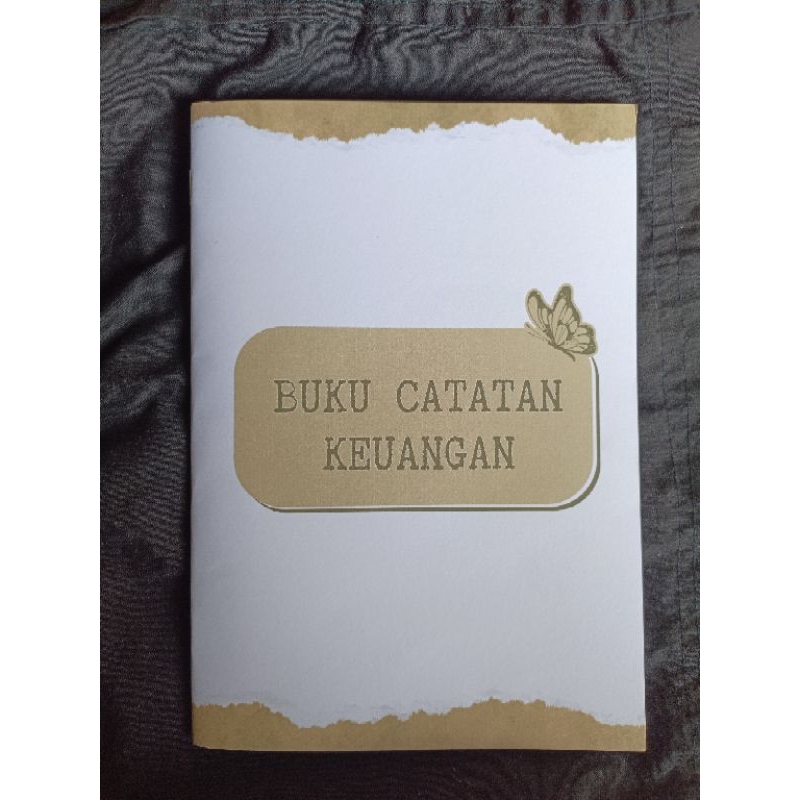 

Buku Catatan Keuangan kekinian dan estetik Foto RealPick Buku untuk mencatat keuangan dengan desain yang menarik dan estetik. Detail Produk: -Ukuran: A5 (10,5 x 14.8 cm) -Cover: BC 150 gram -Isi: hvs 70 gsm -Banyak Halaman: 20 halaman Happy shopping