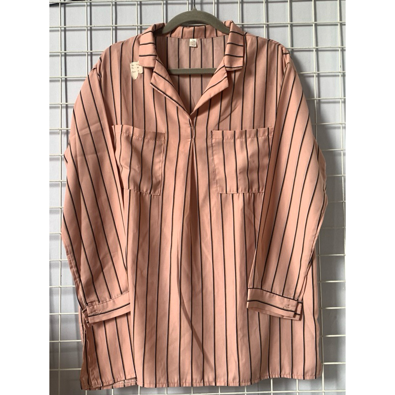 kemeja pink salur