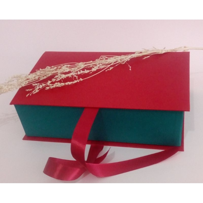 

box kotak pita / hardbox pita uk. 25 x 15 x 8