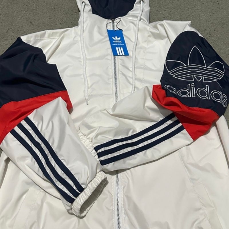 JAKET PERASUT ADIDAS OUTDOR JAKET ADIDAS OUTDOR FULL TAG LABEL
