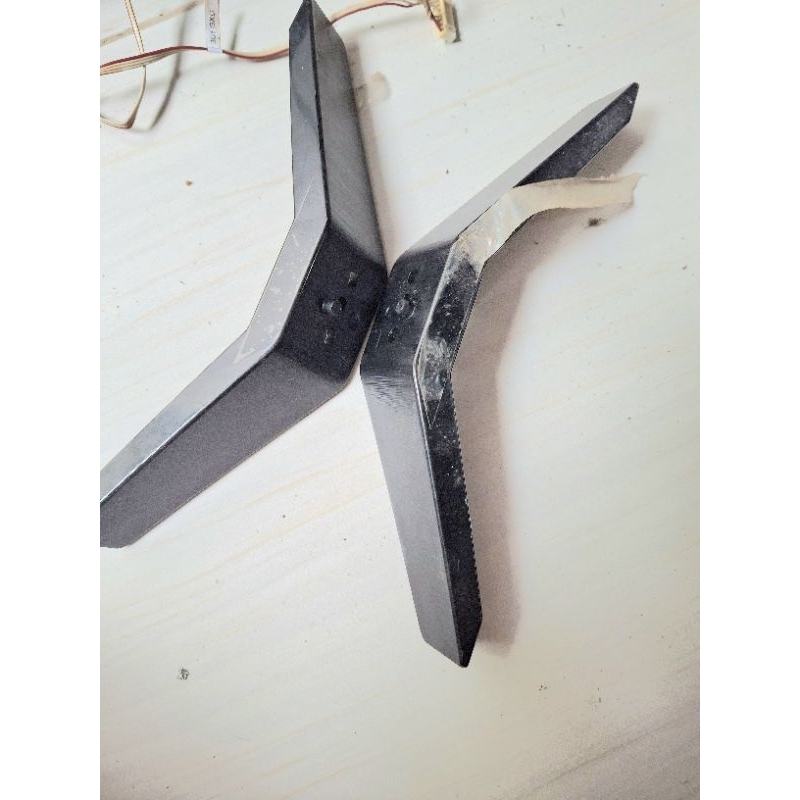 KAKI TV LED PHILIPS 32PHA3052S