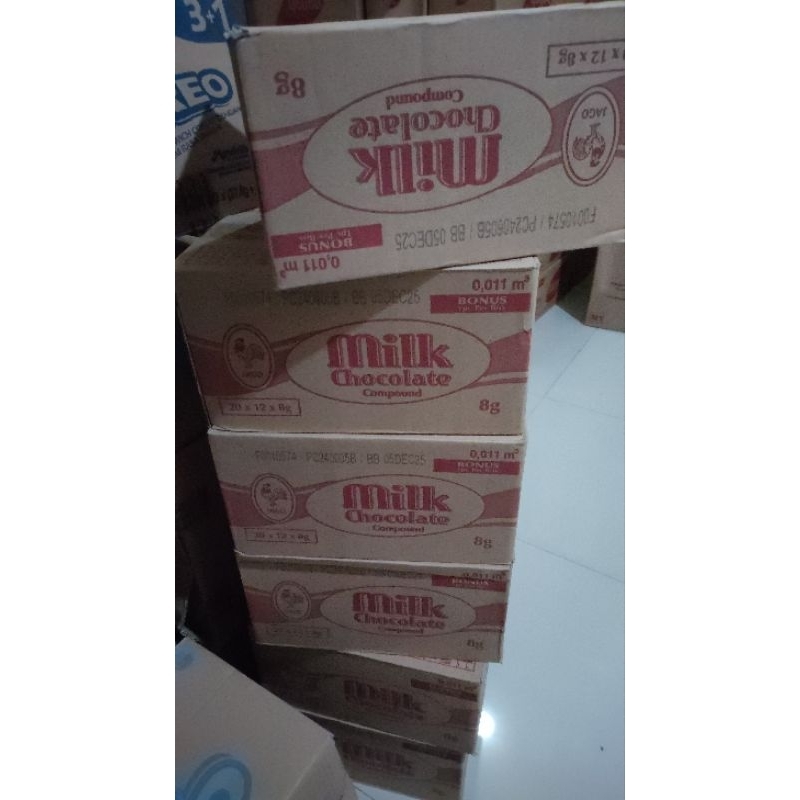 

1Dus Coklat Jago Isi 20 box x 12pcs Delfi