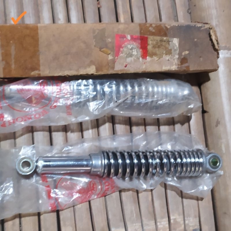 SHOCK BELAKANG HONDA CB100 K3/125 ORIGINAL