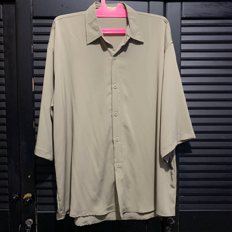 (Byneeth) Sage Green Shirt