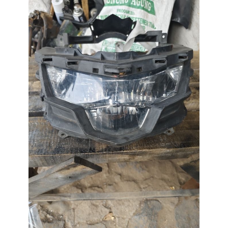 reflektor lampu depan mio soul gt 125  blue core led