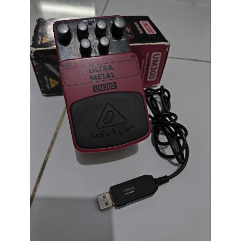 efek gitar stompbox distorsi behringer ultra metal
