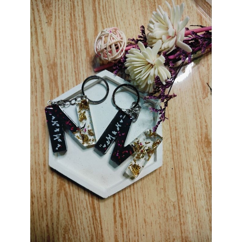 GANCI ALPHABET RESIN KEYCHAIN CUSTOM NAMA GANTUNGAN KUNCI SOUVERNIR KADO
