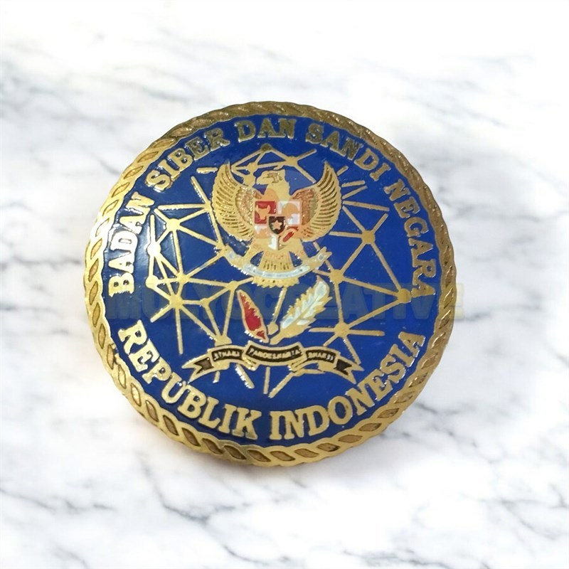 Pin BSSN Lencana Emblem BSSN Model Bulat Magnet