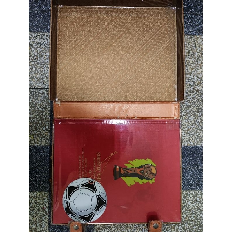 koleksi prangko dan koin FIFA World cup 2002