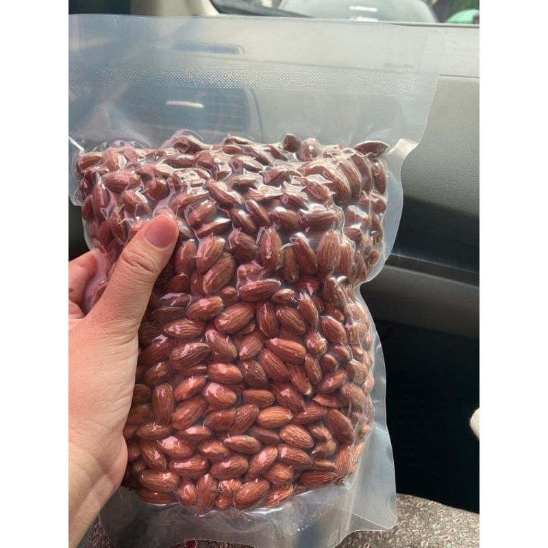 

kacang almond 250gr