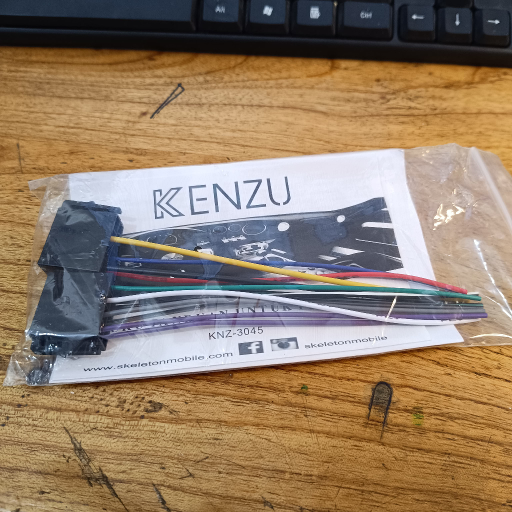 Kabel Head Unit Tape Mobil Soket ISO bisa untuk Single DIN Double DIN Soket ISO