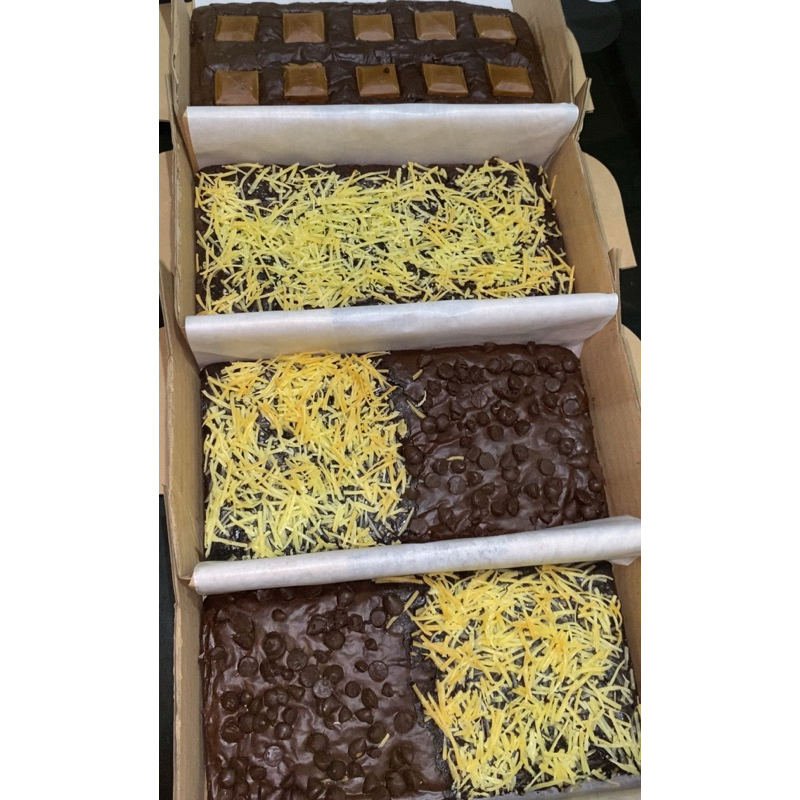 

Fudgy Brownies | Crescent Bloom