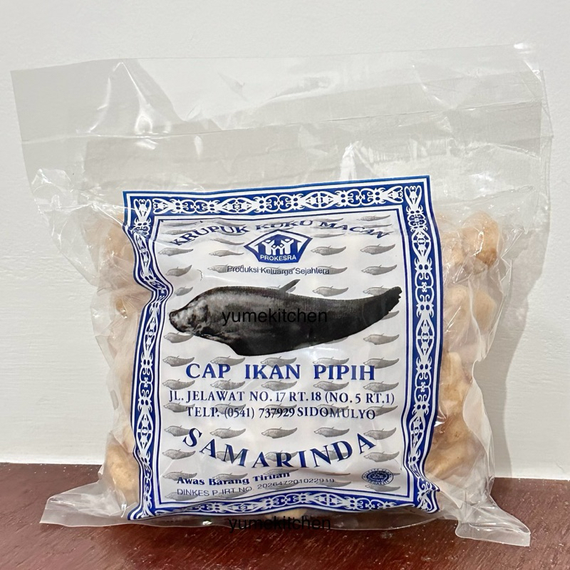 

Krupuk Amplang Kuku Macan Cap Ikan Pipih 170 g - dari Samarinda