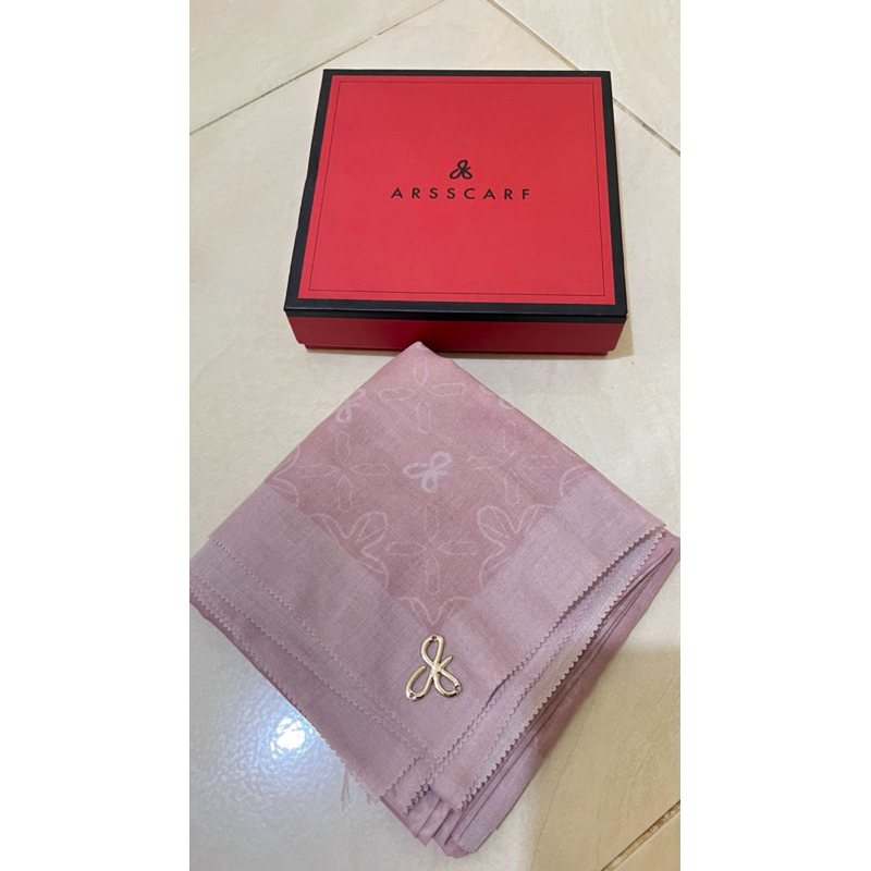 PL monogram duex arsscarf