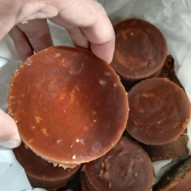 

Gula Aren Merah Premium Khas Tasikmalaya – Bahan Alami untuk Sirup dan Dessert