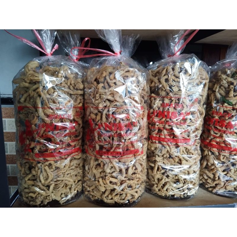 

Keripik Usus Nisa Gurih Enak